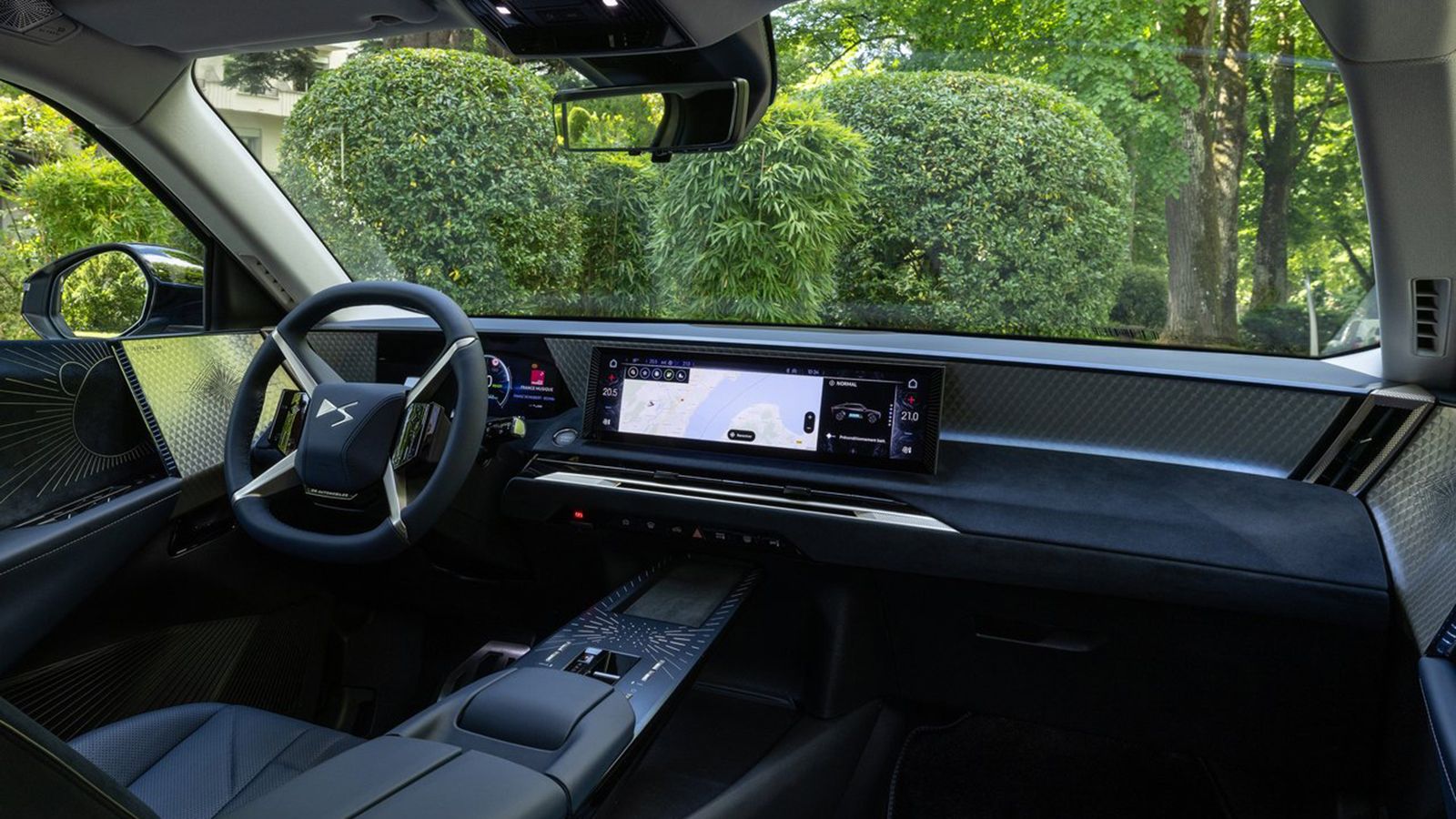 Αυτές είναι οι τιμές του DS N°8 στην Ελλάδα 